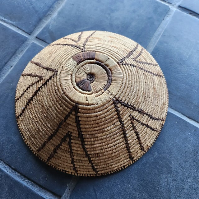 Textile 1960s Native American Bowl Handwoven Basket For Sale - Image 7 of 11
