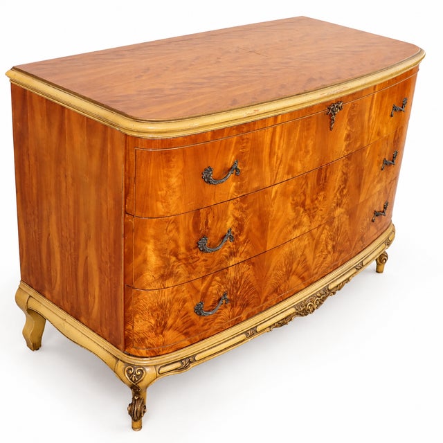 1930s 1930s French Burl Wood Bow-Front Dresser With Gilt Carved Base For Sale - Image 5 of 9