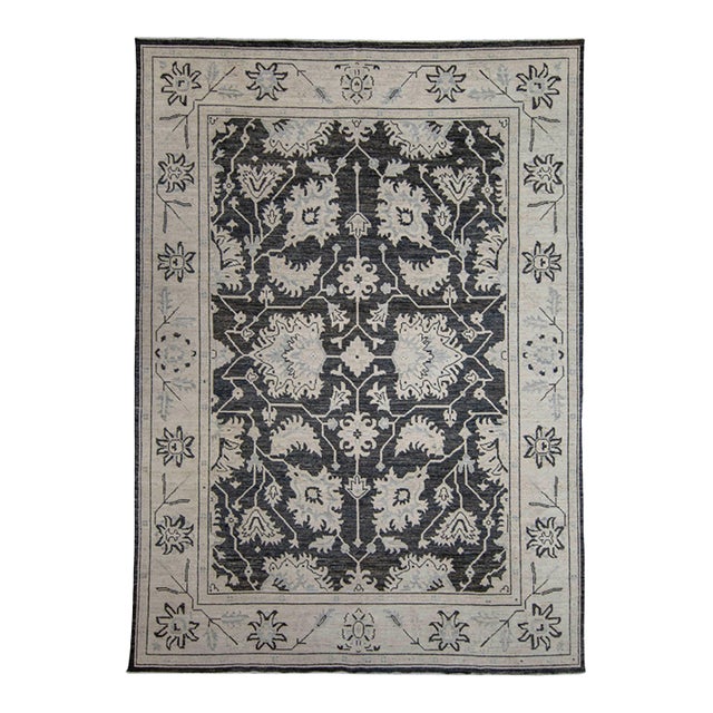Oushak Rug 9'9" x 13'7" For Sale