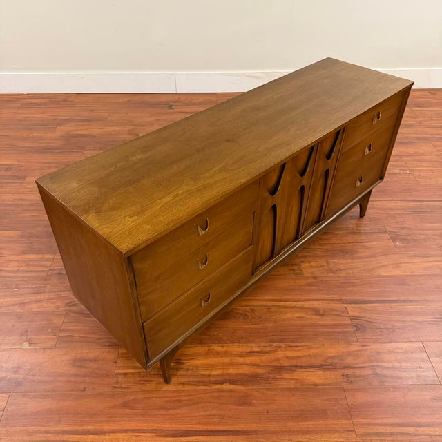 Mid-Century Modern Broyhill Brasilia Vintage Lowboy Dresser For Sale - Image 3 of 11