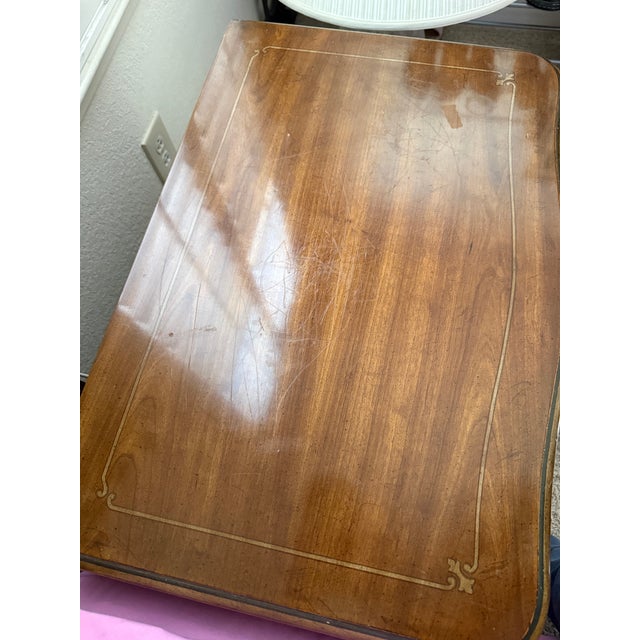 Brown 1960s Drexel Heritage French Provincial Louis XV Carved Walnut Nightstands, Pair For Sale - Image 8 of 18