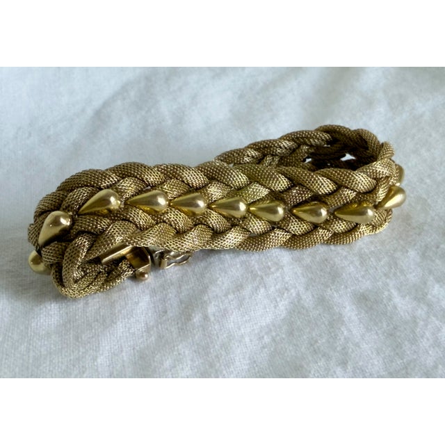 Vintage 1960s UnoAErre Italian 18k Solid Gold Braided Mesh Bracelet For Sale - Image 11 of 13