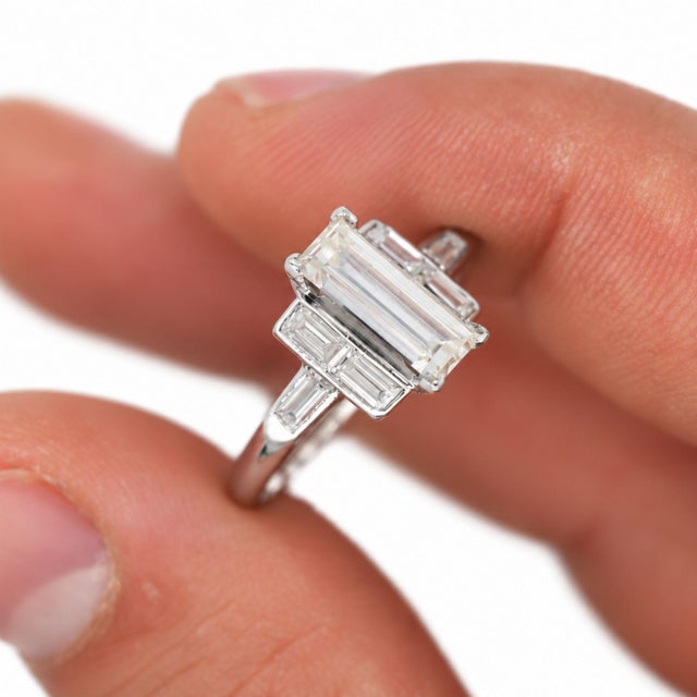 1930s Gia Certified 1.56 Carat Long Emerald Cut Diamond Vintage Art Deco Platinum Ring, Size 5 For Sale - Image 10 of 12