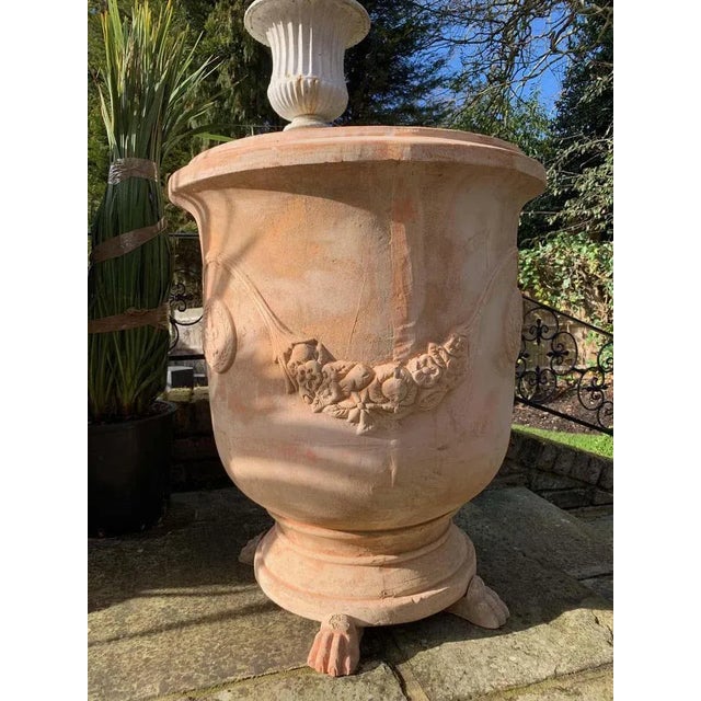 Large 20th Century Handmade Terracotta Pots, Tuscany, Set of 2 For Sale - Image 4 of 10