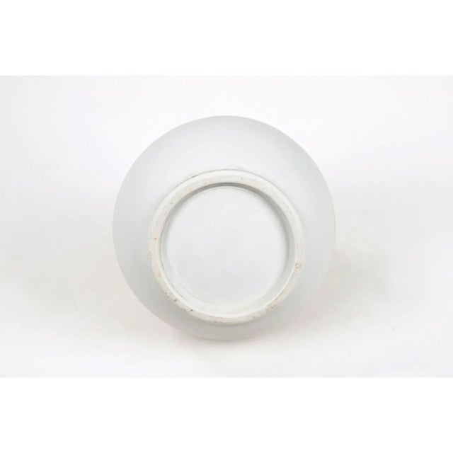 20th Century Asian Matte Finish Porcelain Bisk Flask Vase For Sale - Image 4 of 6