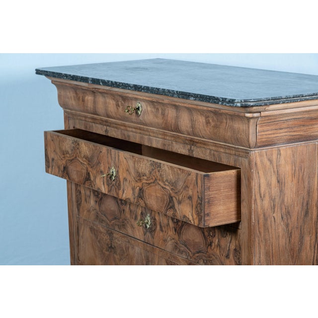 Mid 19th Century 19th Century French Louis Philippe Walnut Commode For Sale - Image 5 of 11
