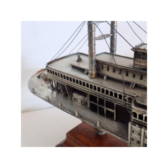 1970s Large Vintage Italian Silver 800 Steamboat Statue with Wooden Base by Robert E. Lee, 1970s For Sale - Image 5 of 12