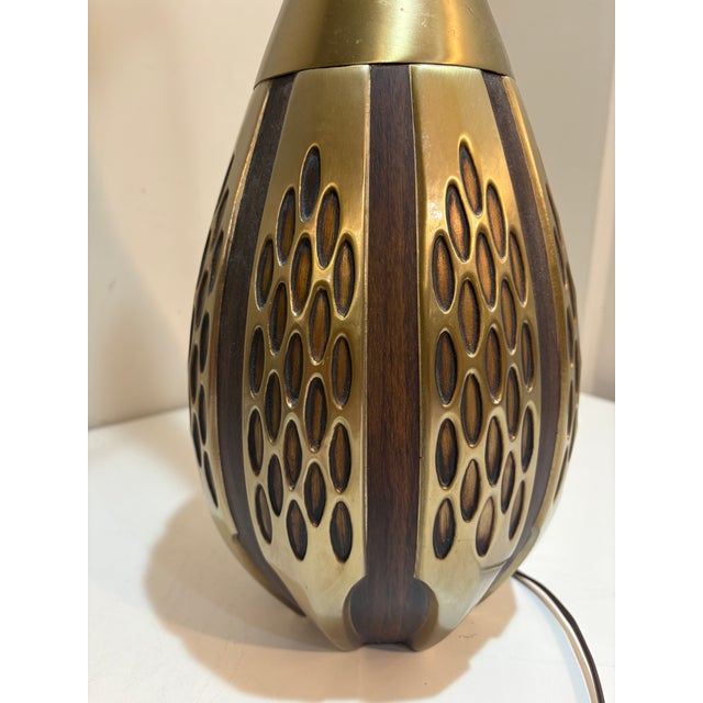 Wood Laurel Lamp Company H-786 Mid-Century Modern Brass Table Lamp, Cataloged 1965, Original Shade For Sale - Image 7 of 12