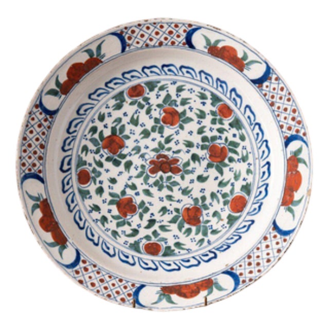 Dutch Polychrome Floral Dishes from Delft, 18th Century, Set of 2 For Sale
