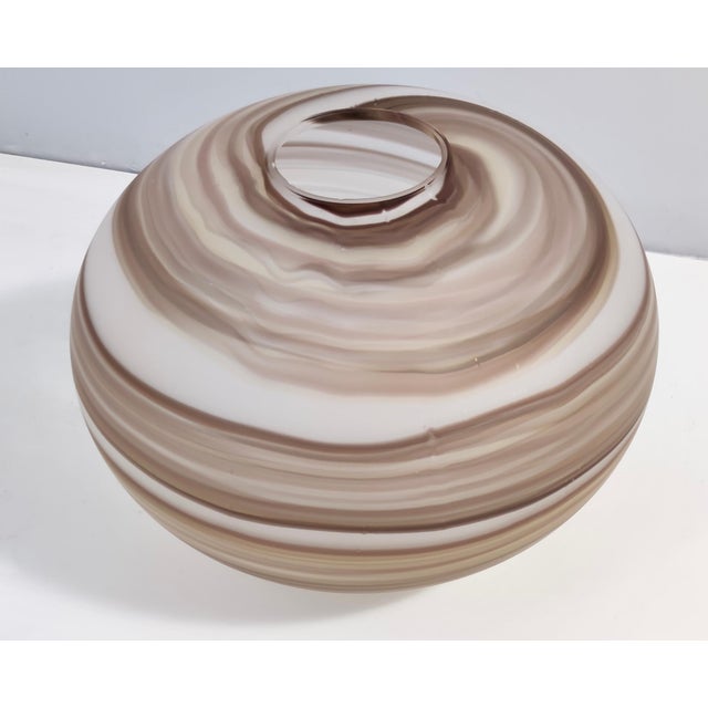 1980s Vintage Adjustable Glass Pendant Light by Ludovico Diaz De Santillana for VeArt, 1970s For Sale - Image 5 of 12