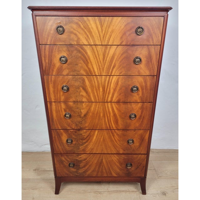 Mid-Century English Chest of Drawers in Mahogany, 1960s For Sale - Image 10 of 18