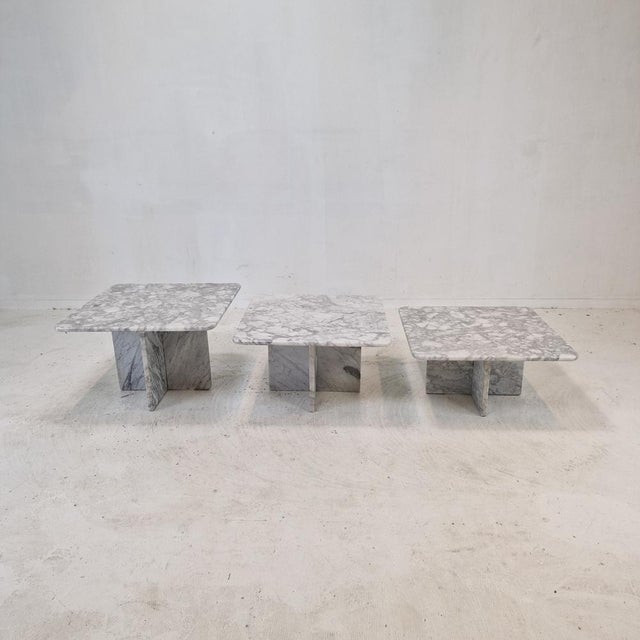 1980s Italian Bianco Carrara Marble Coffee or Side Tables, 1980s, Set of 3 For Sale - Image 5 of 15