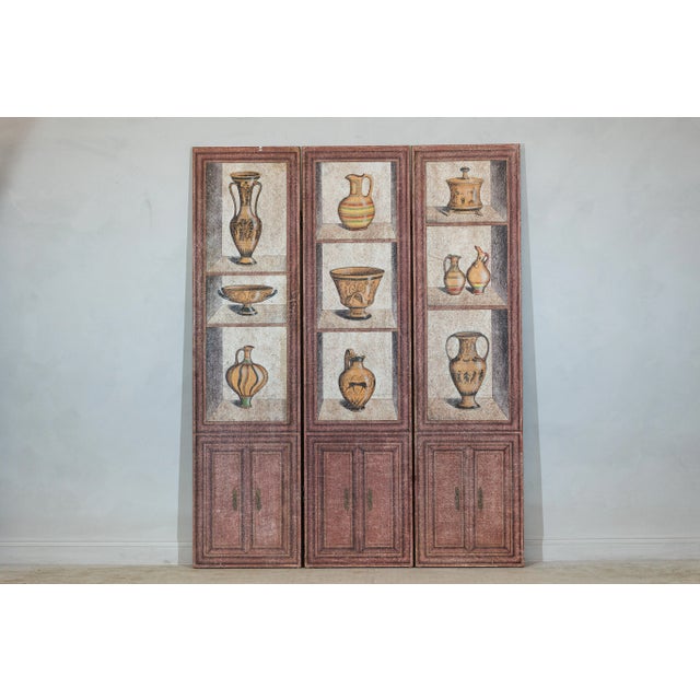 Late 20th Century Vintage Chinese Three-Panel Screen with Painted Classical Vessel Motifs For Sale - Image 5 of 12