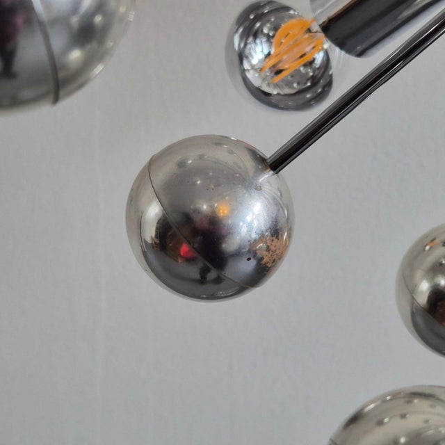 Vintage Sputnik Space Age Floor Lamp in Chrome Metal with Silver Globes, 1970s For Sale - Image 10 of 13