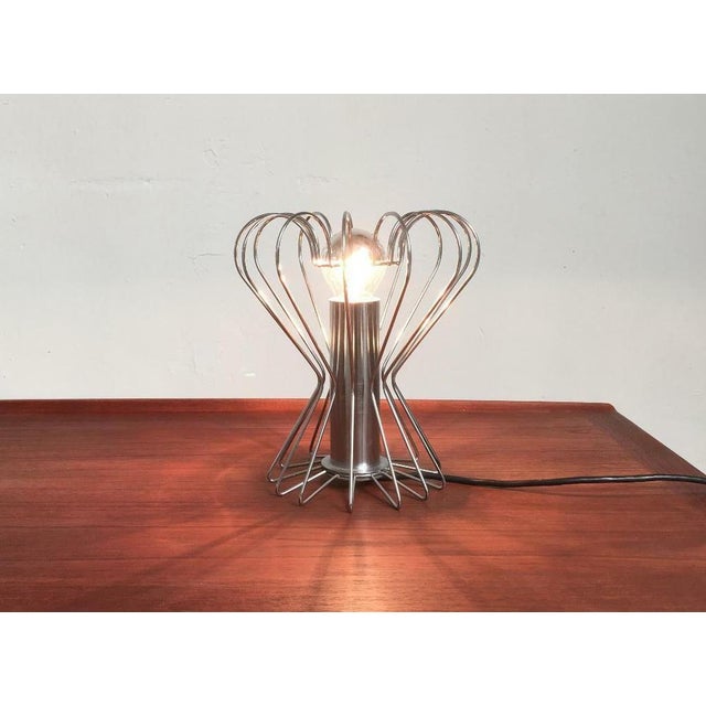 Mid-Century Space Age Minimalist Wire Table Lamp, 1960s For Sale - Image 6 of 17