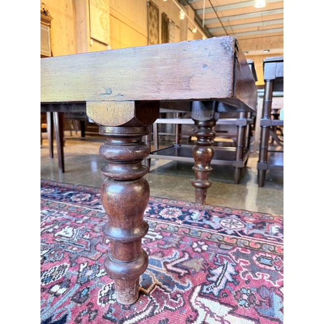 Brown Antique Colonial Cane Chaise Longue With Turned Legs and Slatted Hardwood Frame For Sale - Image 8 of 8