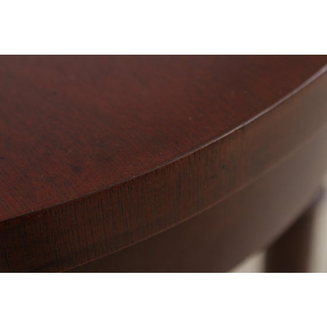 Neoclassical Baker Pair of Mahogany Round Plant Lamp Stands For Sale - Image 3 of 12