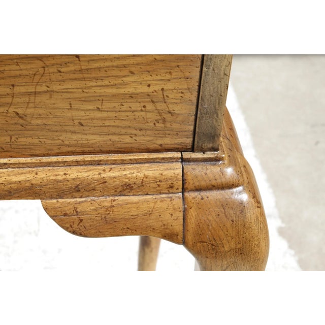 Late 20th Century 1970s American of Martinsville 2 Drawer Burl Queen Anne Style Writing Table For Sale - Image 5 of 13