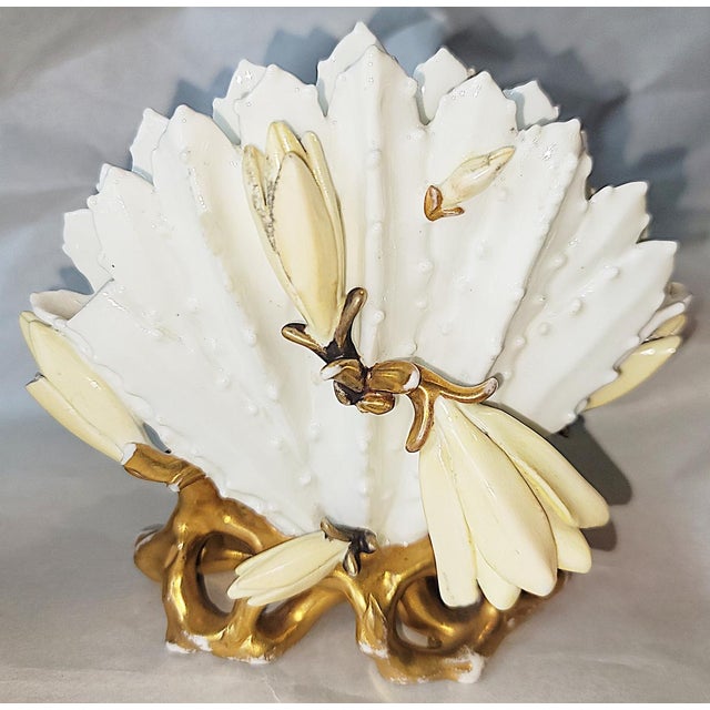 English Late 19th Century Moore Bros Porcelain Cactutus Flower Vases, Set of 4 For Sale - Image 3 of 13
