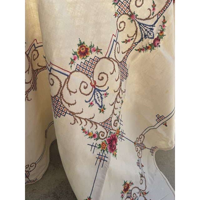 Antique Mid-19th Century Hand-Embroidered Trousseau Tablecloth & 12 Napkins — French Linen For Sale - Image 9 of 10