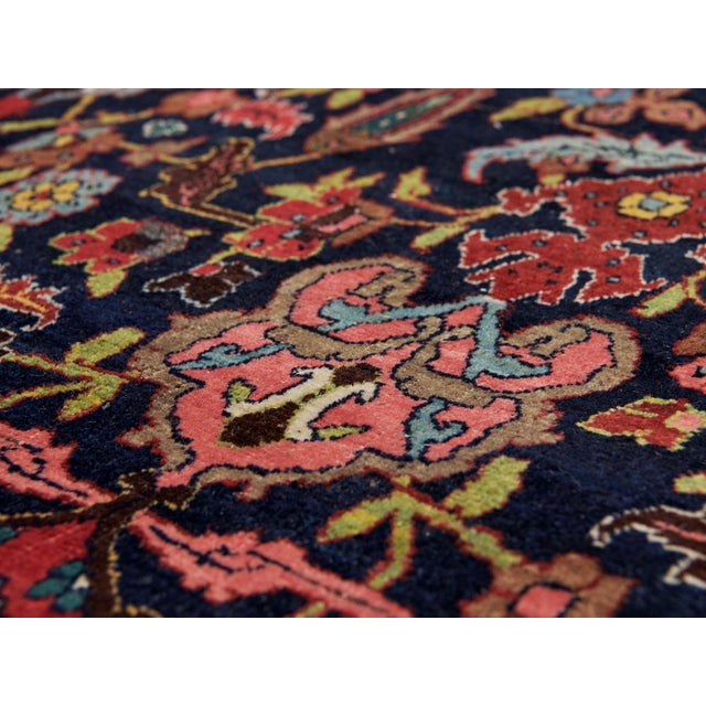 Antique Middle Eastern Mashad Rug, 1890s, in Good conditions. Designed 1890 to 1919