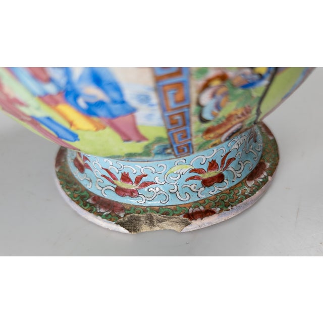 19th Century Chinese Unusual Qing Rose Medallion Yen Yen Vase, Canton Enamel on Stoneware For Sale - Image 15 of 18