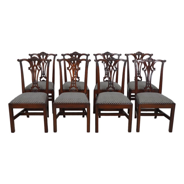 Set of 8 Henredon Chippendale Mahogany Dining Room Chairs For Sale