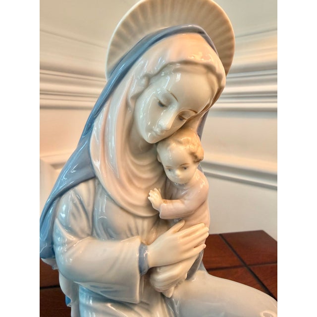 Vintage German Porcelain Madonna and Child Figurine in Blue & White For Sale - Image 4 of 10