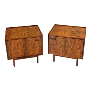 Pair of Gallery Top Danish Mid Century Modern Rosewood End Tables Night Stands For Sale