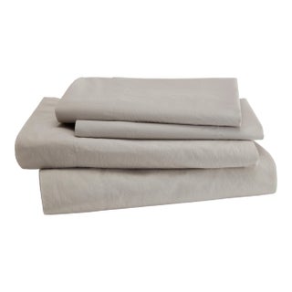 Lorimer Bedding Queen Fitted Sheet in Dolphin Grey For Sale