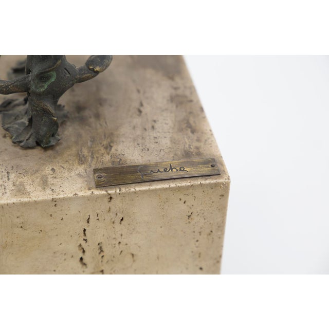 Rare sculpture from the Brutalist period designed in the 1950s, of fine Italian manufacture. The sculpture stands on a...