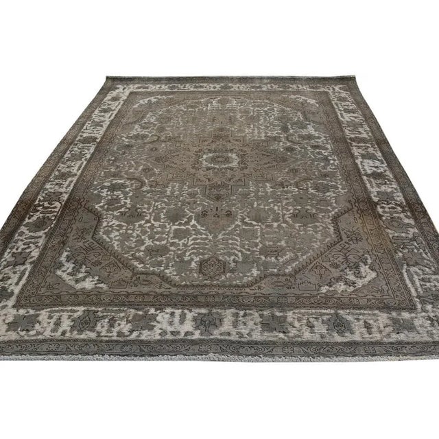 1980s Boho Chic Vintage Distressed Color Reform Gray/Gray Wool Rug - 7'8" X 11'0" For Sale In New York - Image 6 of 7