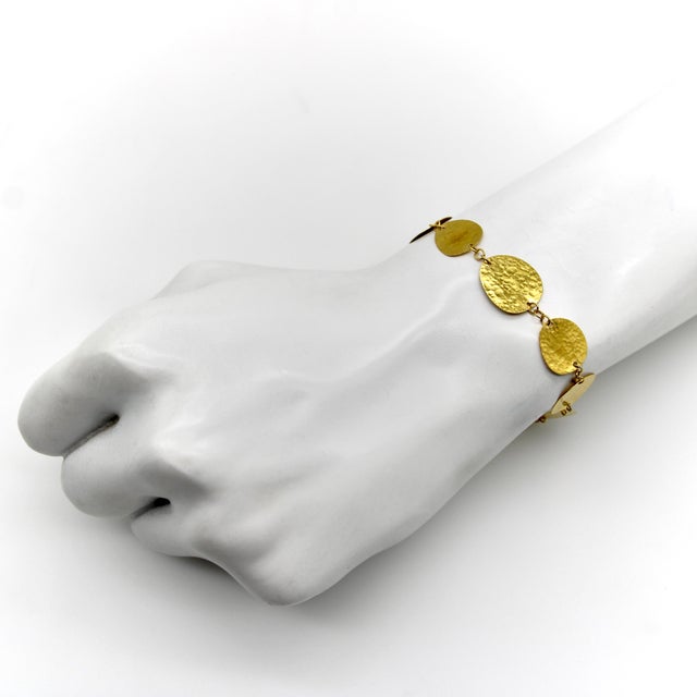 24k Gold Gurhan Lush Collection Hand-Hammered Disc Bracelet For Sale - Image 10 of 11
