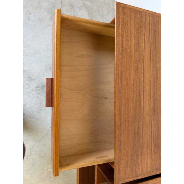 Mid Century Danish Modern Teak Nightstands With Drawer & Open Shelf – A Pair For Sale - Image 13 of 18