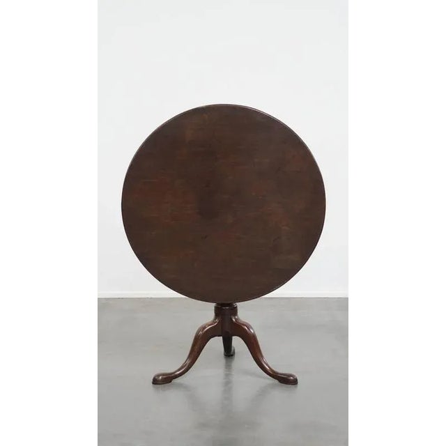 Antique 18th Century English Swivel Barrel Leg Bird Cage Tilt Top Table For Sale - Image 3 of 15