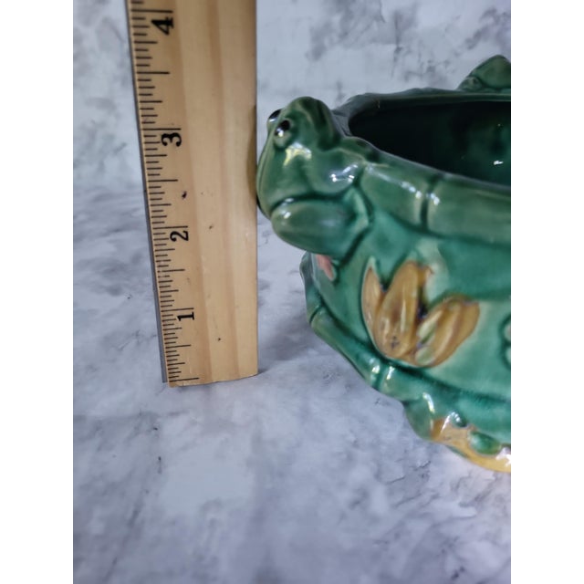 Ceramic 1980s Footed Majolica Planter With Frogs For Sale - Image 7 of 9