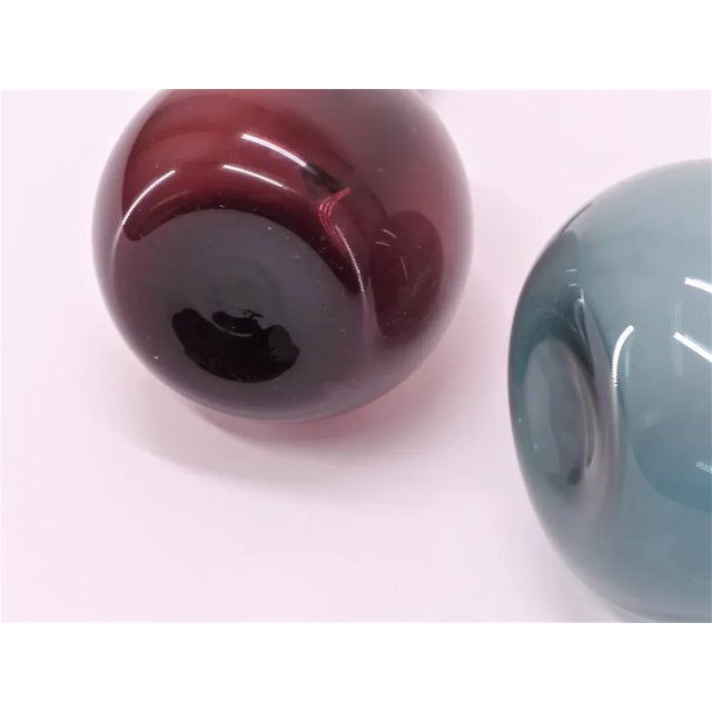 Scandinavian Tulip Vases by Arthur Percy for Gullaskruf, 1950, Set of 3 For Sale - Image 7 of 8