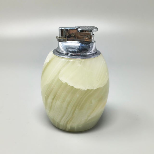 Mid-Century Modern Italian Onyx Smoking Set with Table Lighter and Ashtray, 1960s For Sale - Image 4 of 9