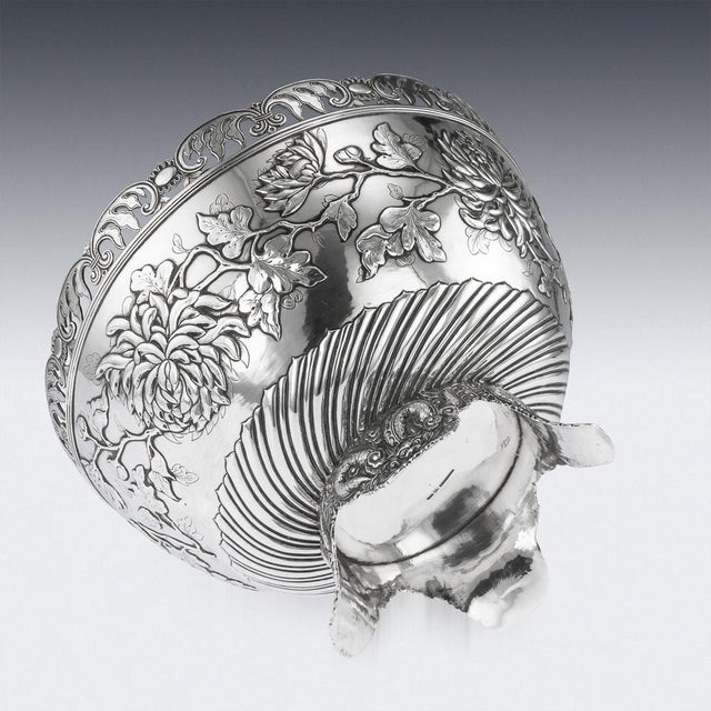 Antique Hong Kong Chinese Solid Silver Bowl from Wing Cheong, 1890s For Sale - Image 11 of 16