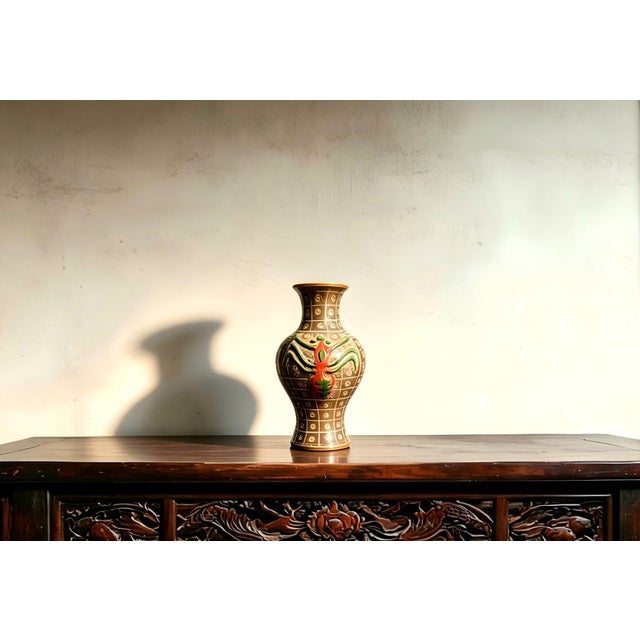 W-9cm,H-16.5cm Experience the beauty and elegance of Chinese history with our Chinese Vintage Porcelain Handcrafted with...