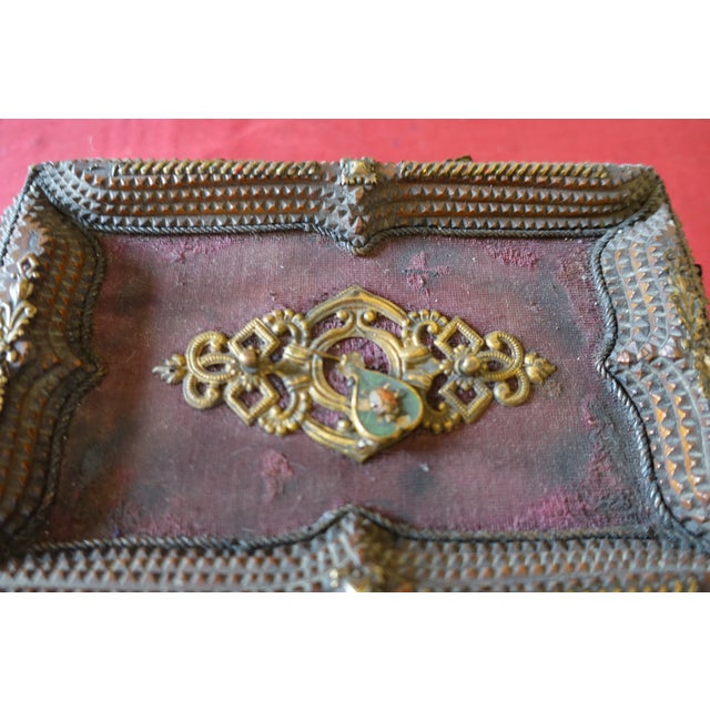 Tramp Art Couture Jewelry Box, 1890s For Sale - Image 3 of 7