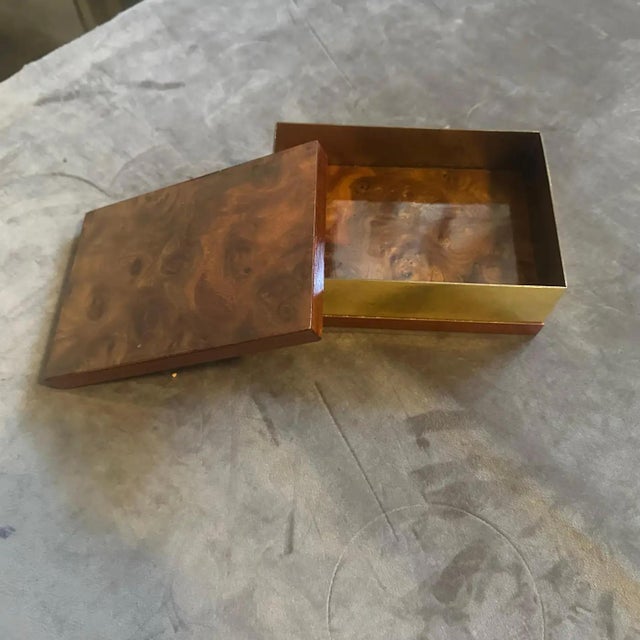 Wood 1970s Mid-Century Modern Walnut Root and Gilt Metal Italian Luxury Box For Sale - Image 7 of 10