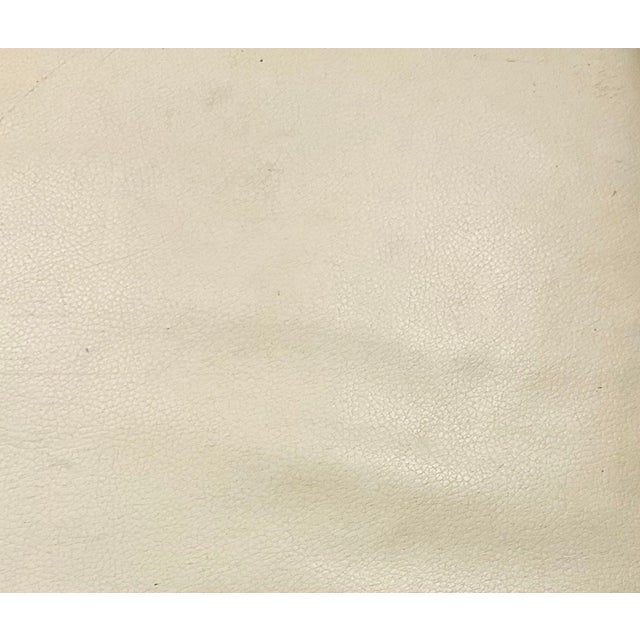 2000 - 2009 Mark Goetz for Bernhardt Design “Laurel” Sculptural Walnut & Upholstered Bench – Architectural Modern Icon For Sale - Image 5 of 8