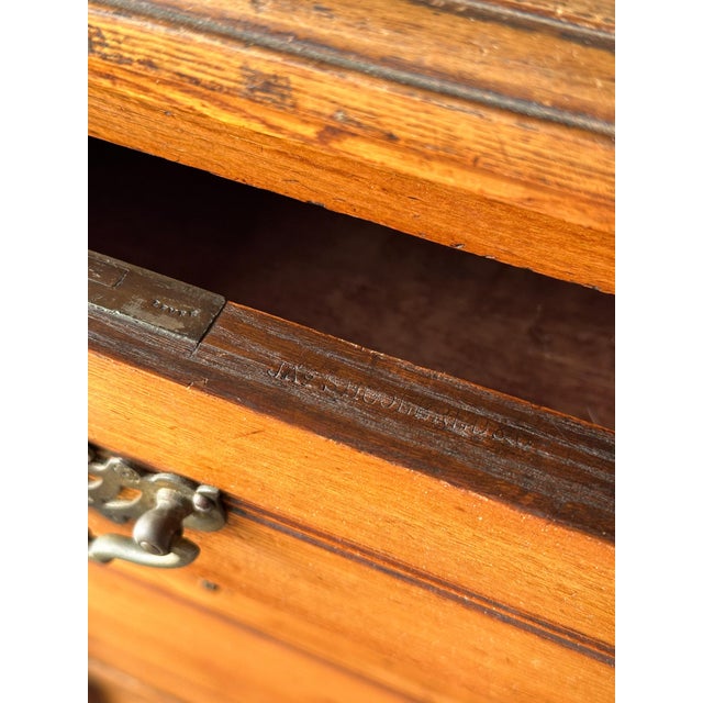 Jas Shoolbred & Co. Ash Chest of Drawers, England, 19th Century For Sale - Image 18 of 18