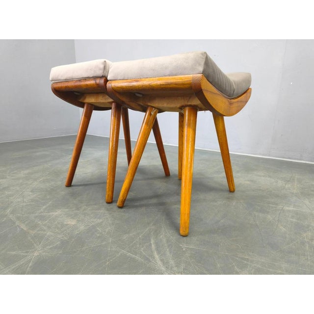 Mid-Century Maple Ottomans with Curved Frames, 1960s, Set of 2 For Sale - Image 6 of 13