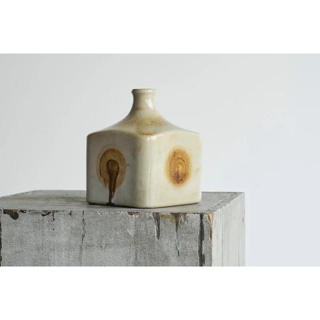 Mid-Century Modern Wood Imprint Studio Pottery Vase, 1940s For Sale - Image 6 of 9