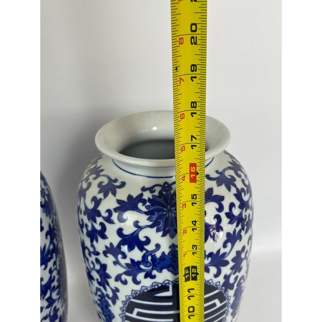 Mid 20th Century Pair of Blue & White Chinese Export Style Porcelain Floor Vases on Hardwood Stands, 18" Tall For Sale - Image 5 of 8