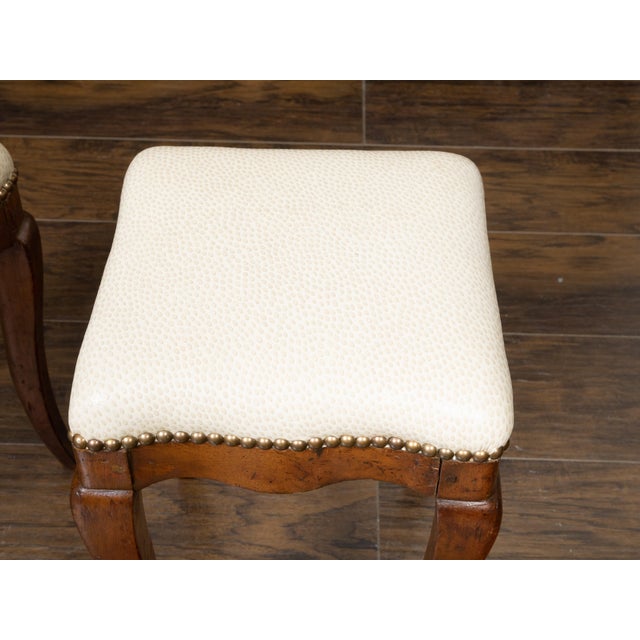 Pair of 19th Century Italian Walnut Stools with Cabriole Legs and New Upholstery For Sale In Atlanta - Image 6 of 7