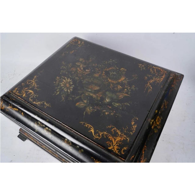 19th Century Antique Black Chinoiserie Decorated Jewelry Box For Sale - Image 5 of 7