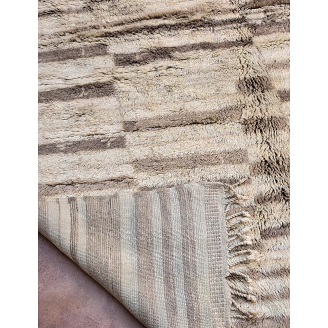 2020s Moroccan Contemporary Wool Rug - 16.6 X 11.1 Ft For Sale - Image 5 of 6